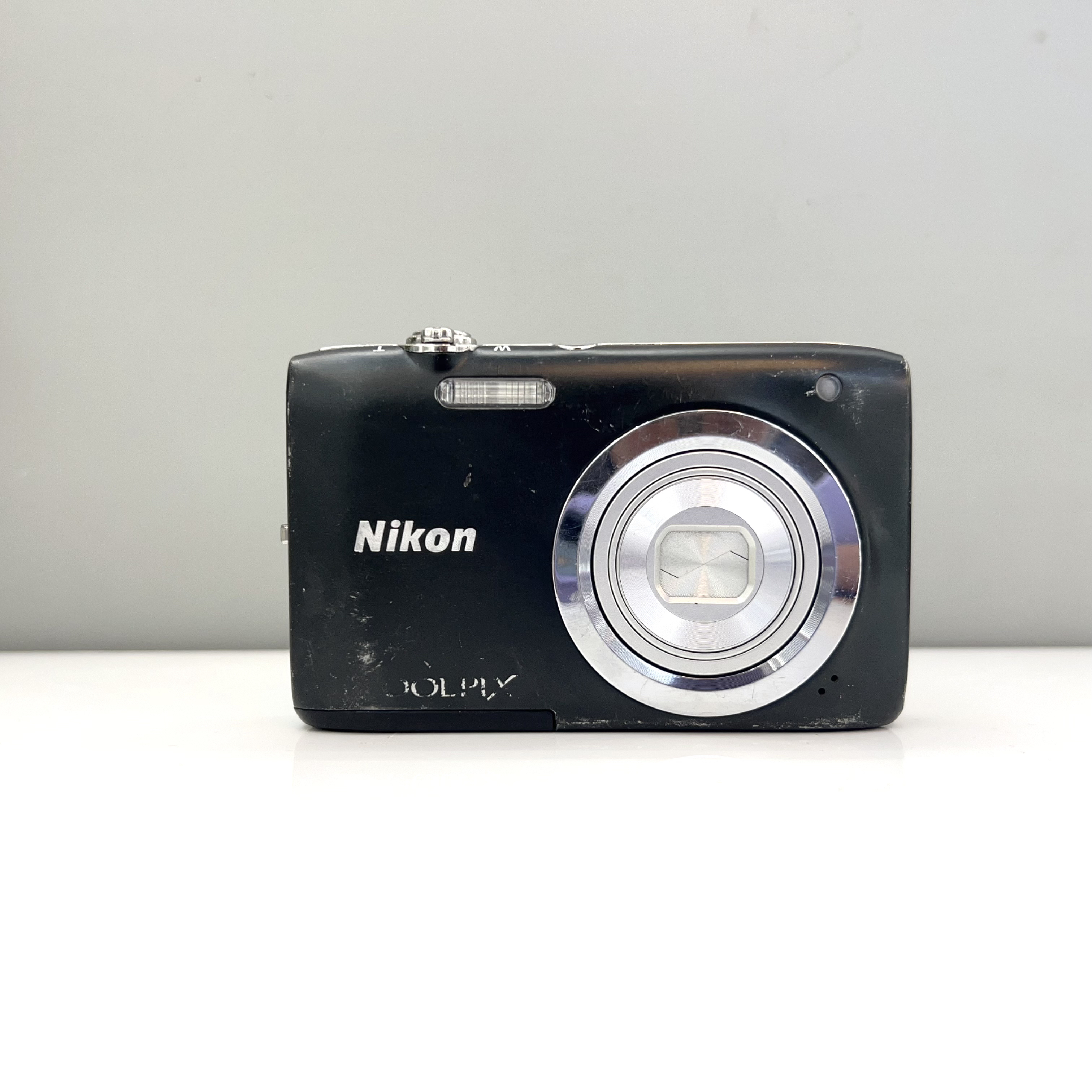 9新 Nikon/尼康 S2600，1400万像素，出片奶油肌