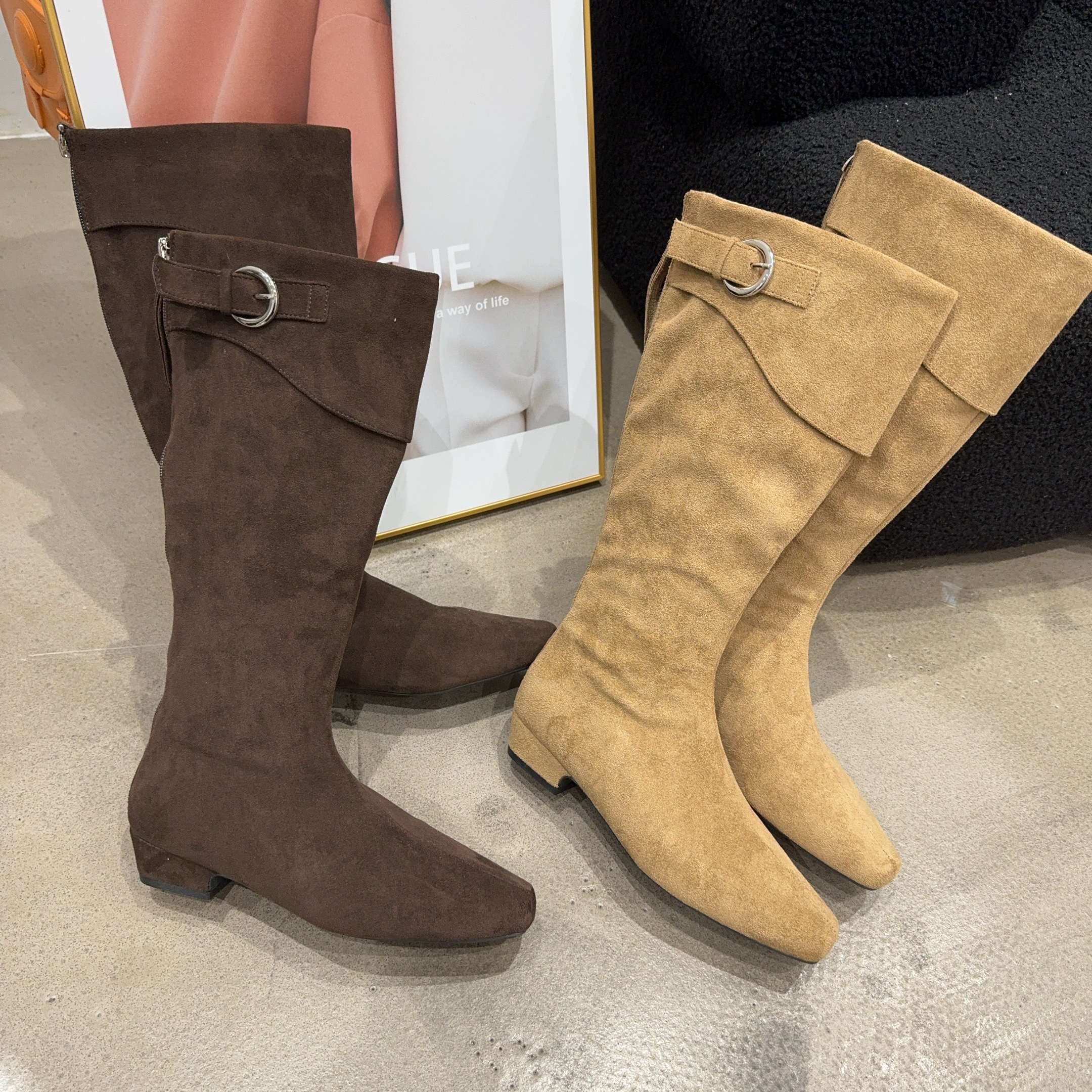 9-226乐乐家冬季新品女绒面加绒低跟方头高靴时尚瘦瘦靴跟高3cm