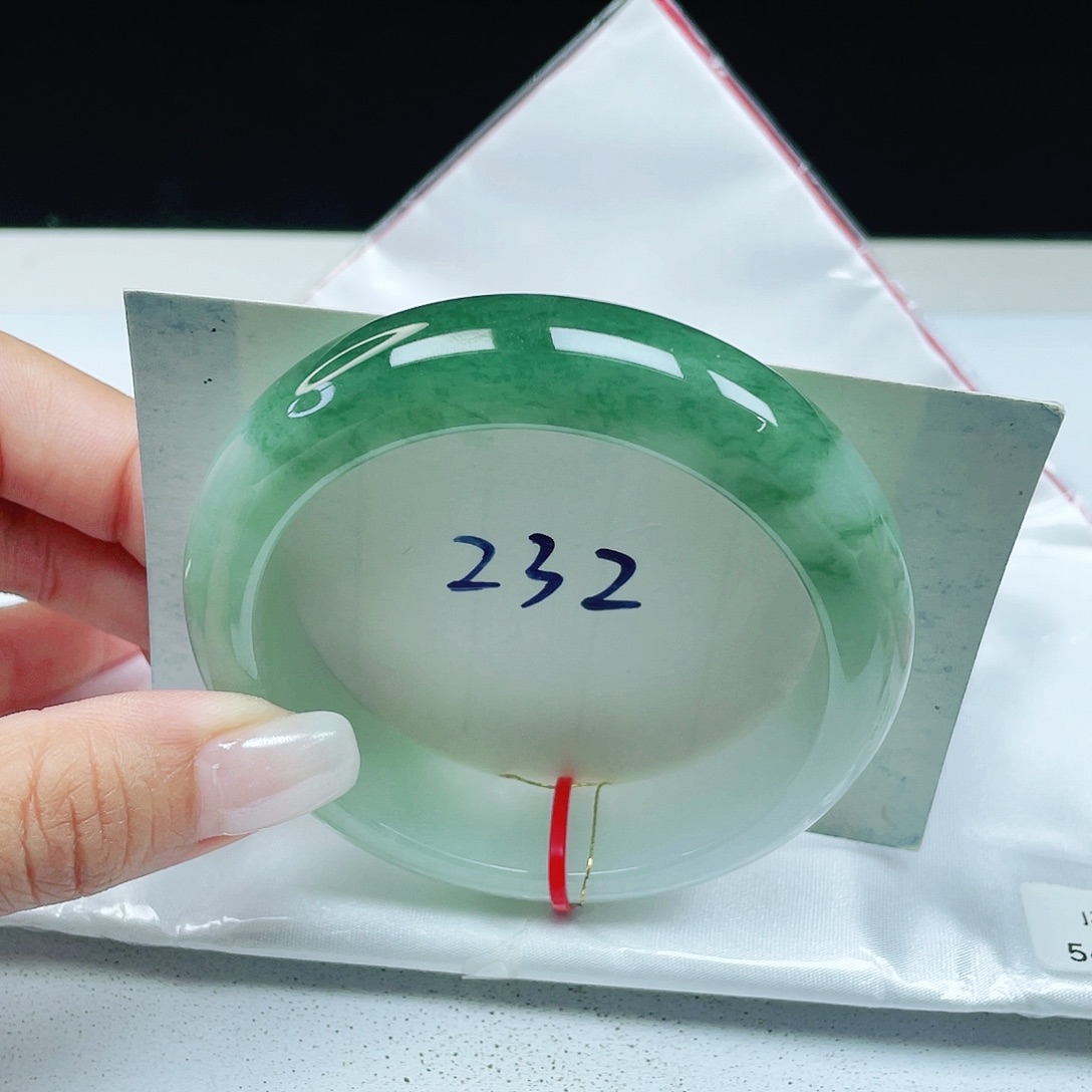 翡翠未镶嵌手镯 正圈56+ 轮胎镯