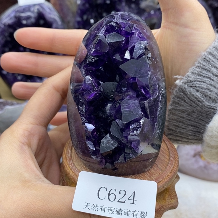 水晶大型摆件（非配饰）未镶嵌