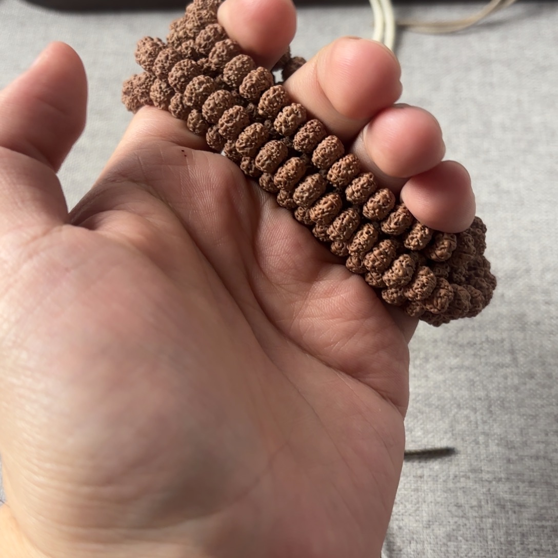 吊坠金刚菩提平细脖挂 7.8