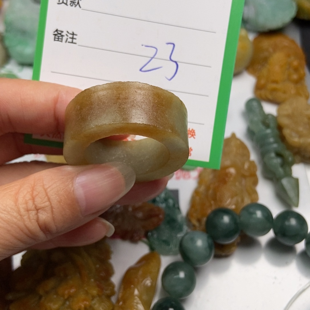 定制翡翠未镶嵌翡翠