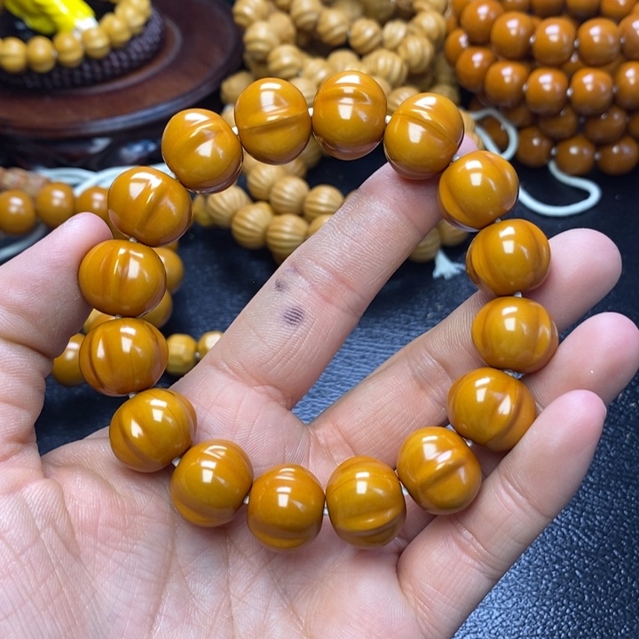 猴头核桃手串猴头