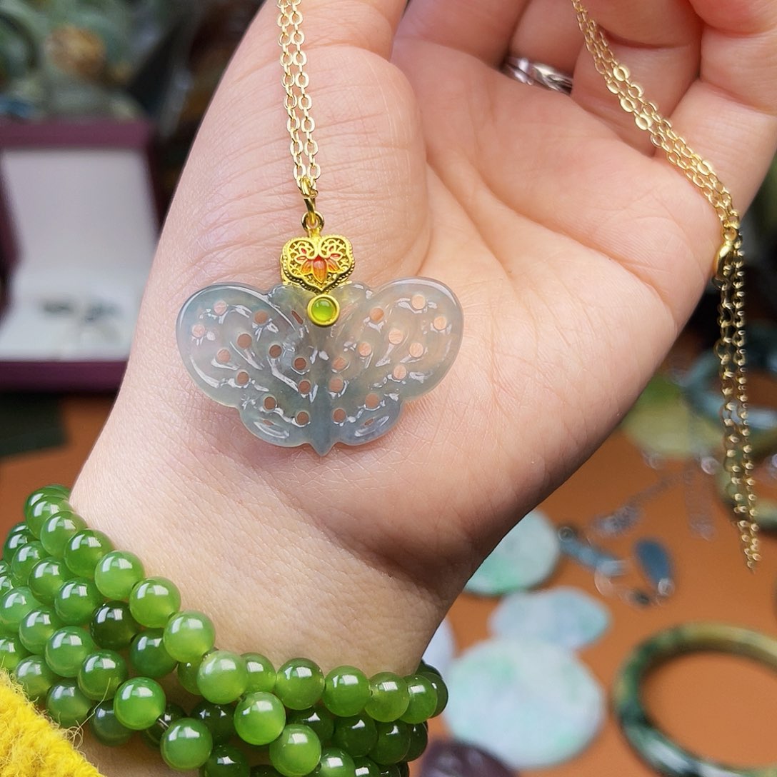 翡翠颈饰未镶嵌这