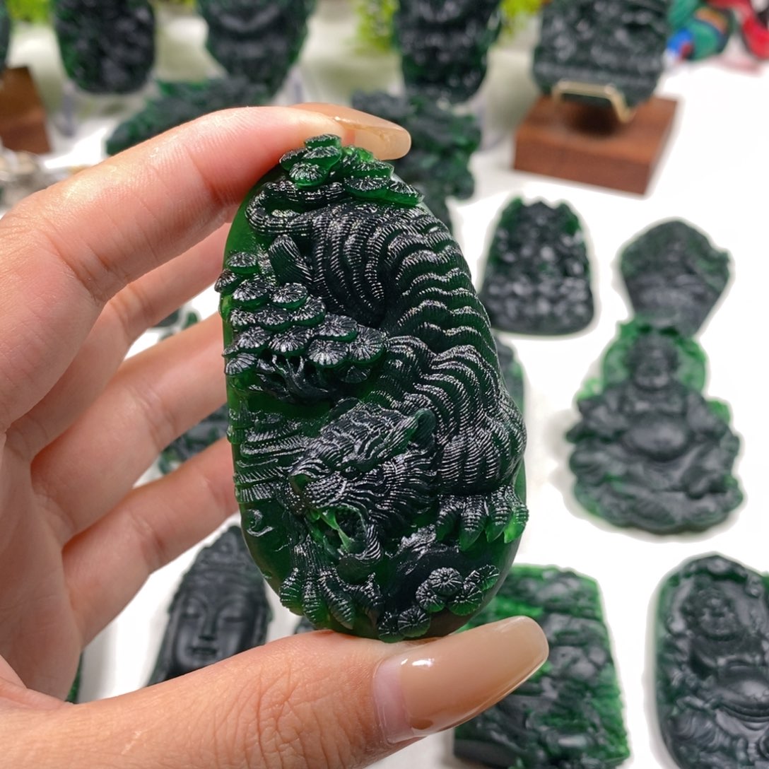 定制翡翠未镶嵌?***～下山虎T