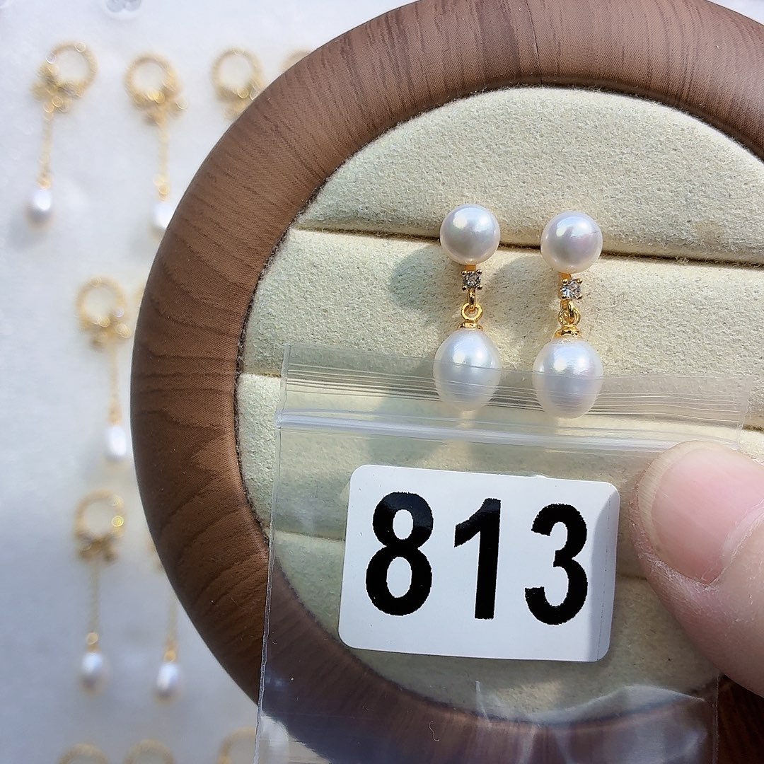 J***-耳饰淡水珍珠合金