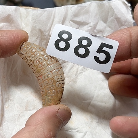 摆件瓷器是古代文化与传统绘画艺术之间