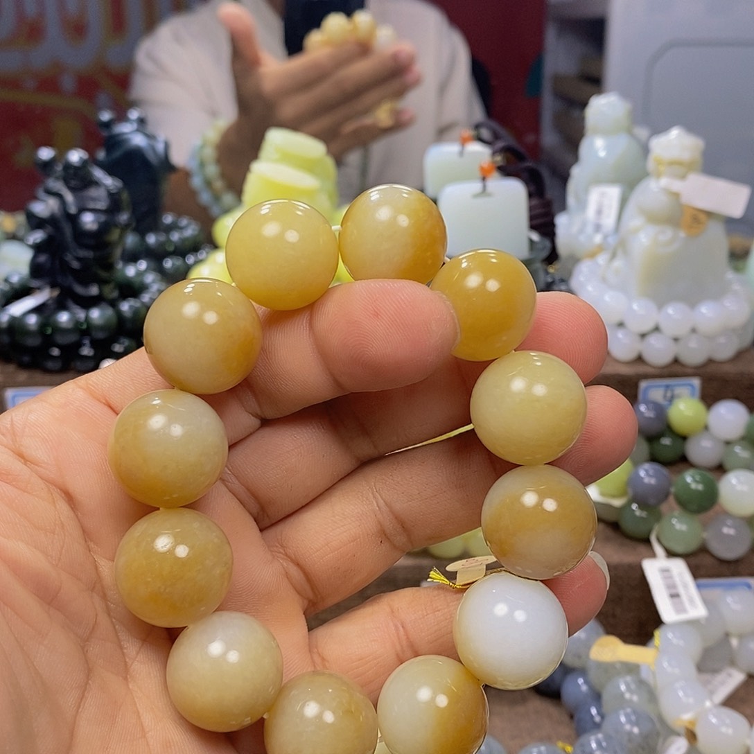 未镶嵌手链和田玉（碧玉）
