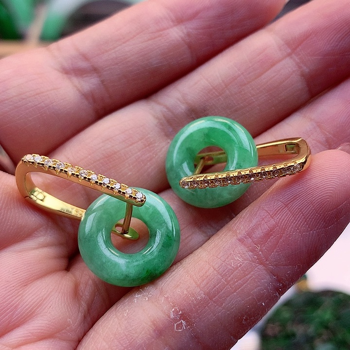 翡翠颈饰银S925镶嵌翡翠