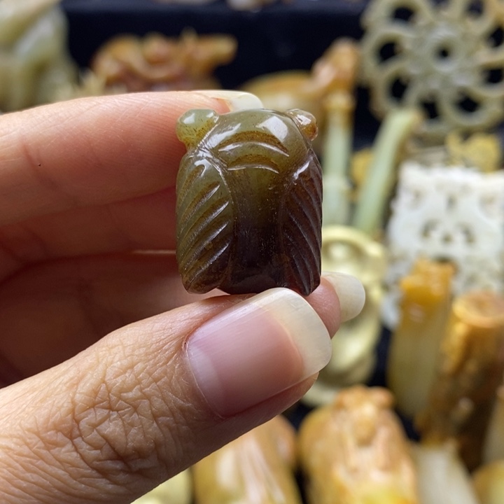 和田玉颈饰未镶嵌98