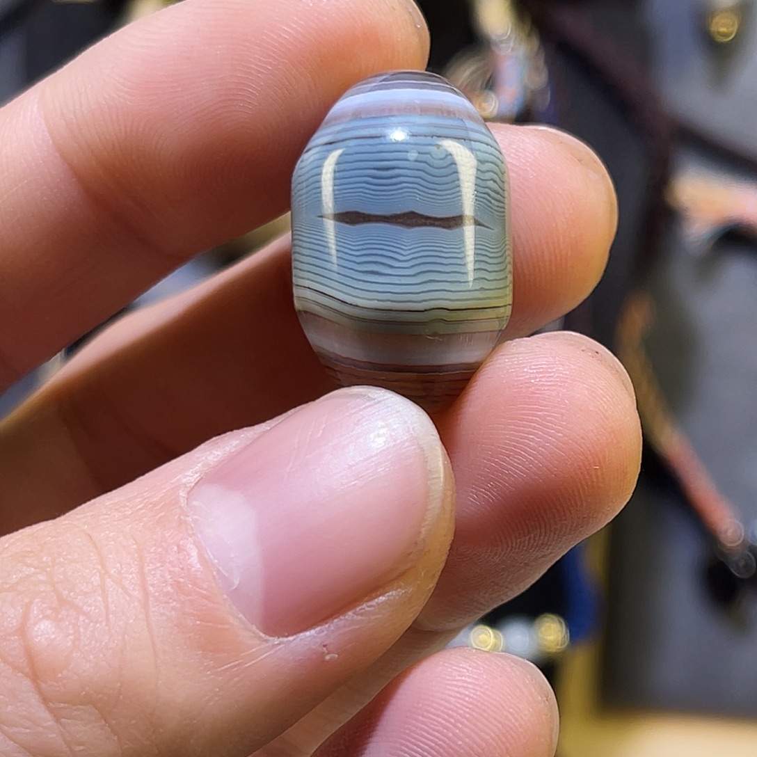 棕***润玛瑙/玉髓合金珠宝奇石