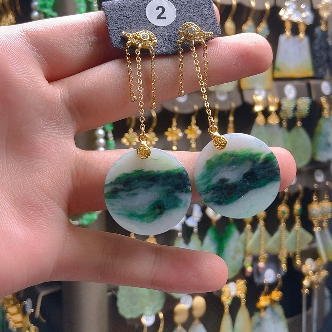 翡翠未镶嵌耳饰翡翠