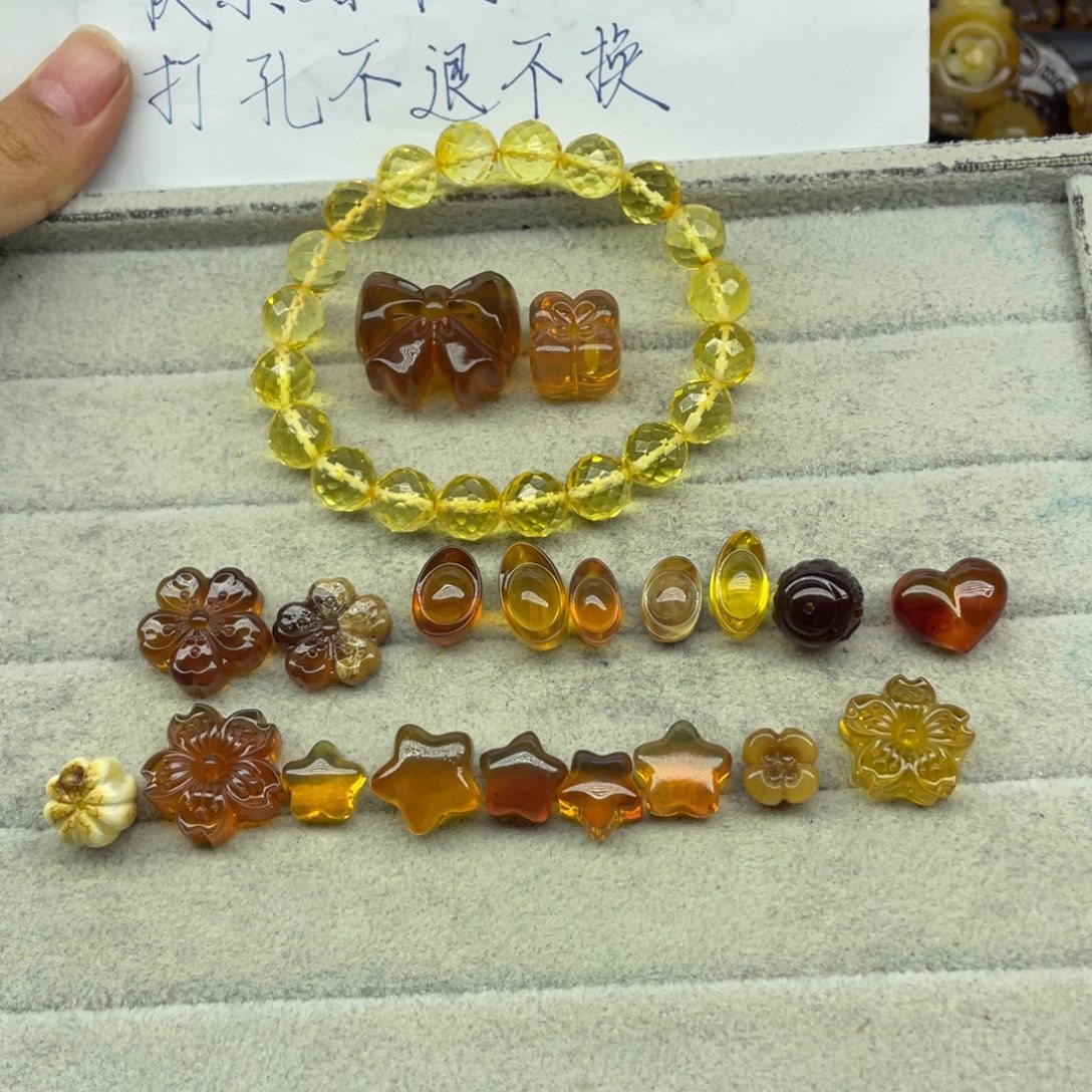 沐***汐琥珀未镶嵌裸石天然琥珀蜜蜡