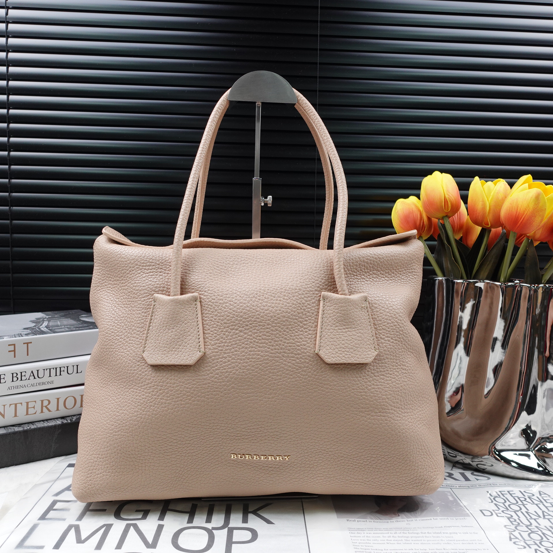 95新 BURBERRY/博柏利 单肩包/T10220597