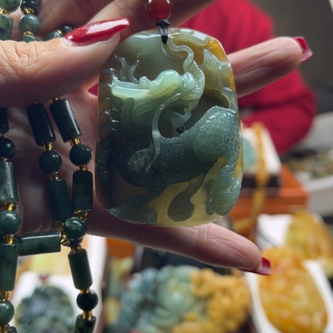 岫玉挂件未镶嵌挂件