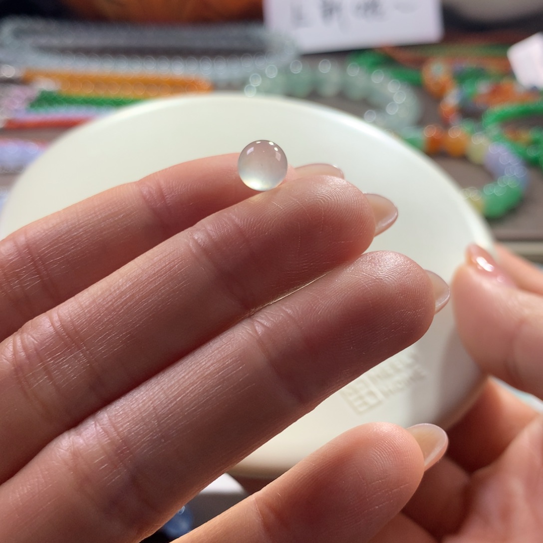 翡翠未镶嵌项链！起荧光纯净冰糖雪梨黄卡6.96