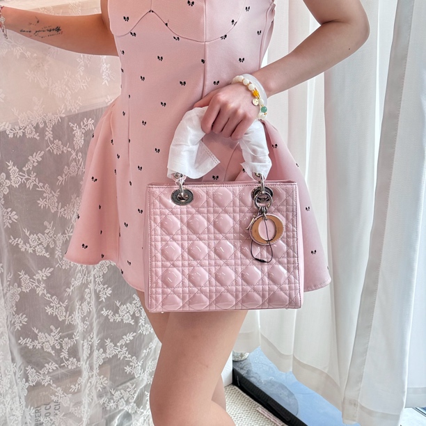 95新 DIOR/迪奥 dior浅粉色五格戴妃手提斜挎包 