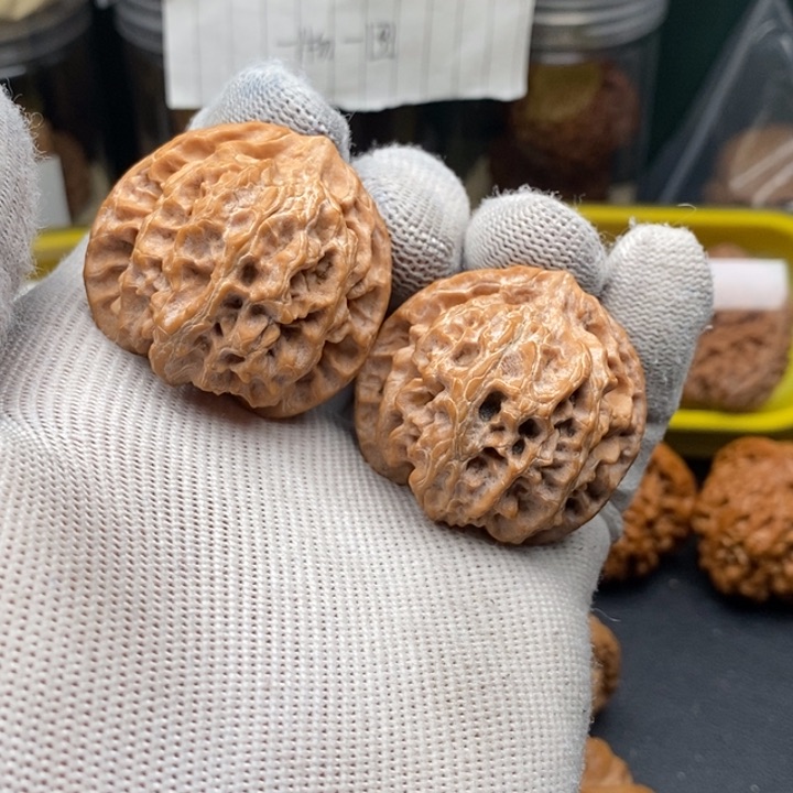 文玩核桃把件全品苹果39尺