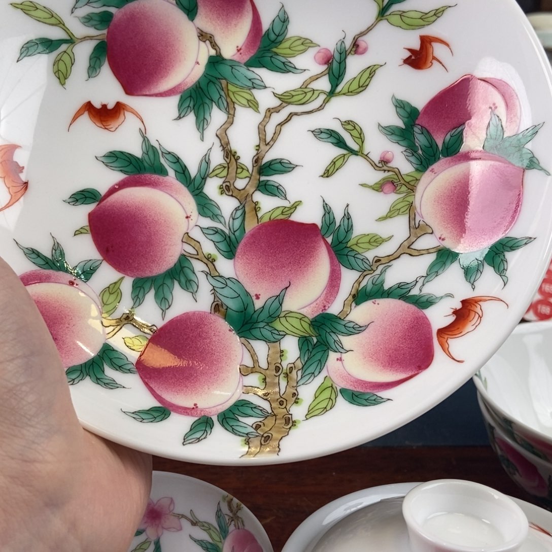 陶瓷艺术家的作品是一种非常感谢