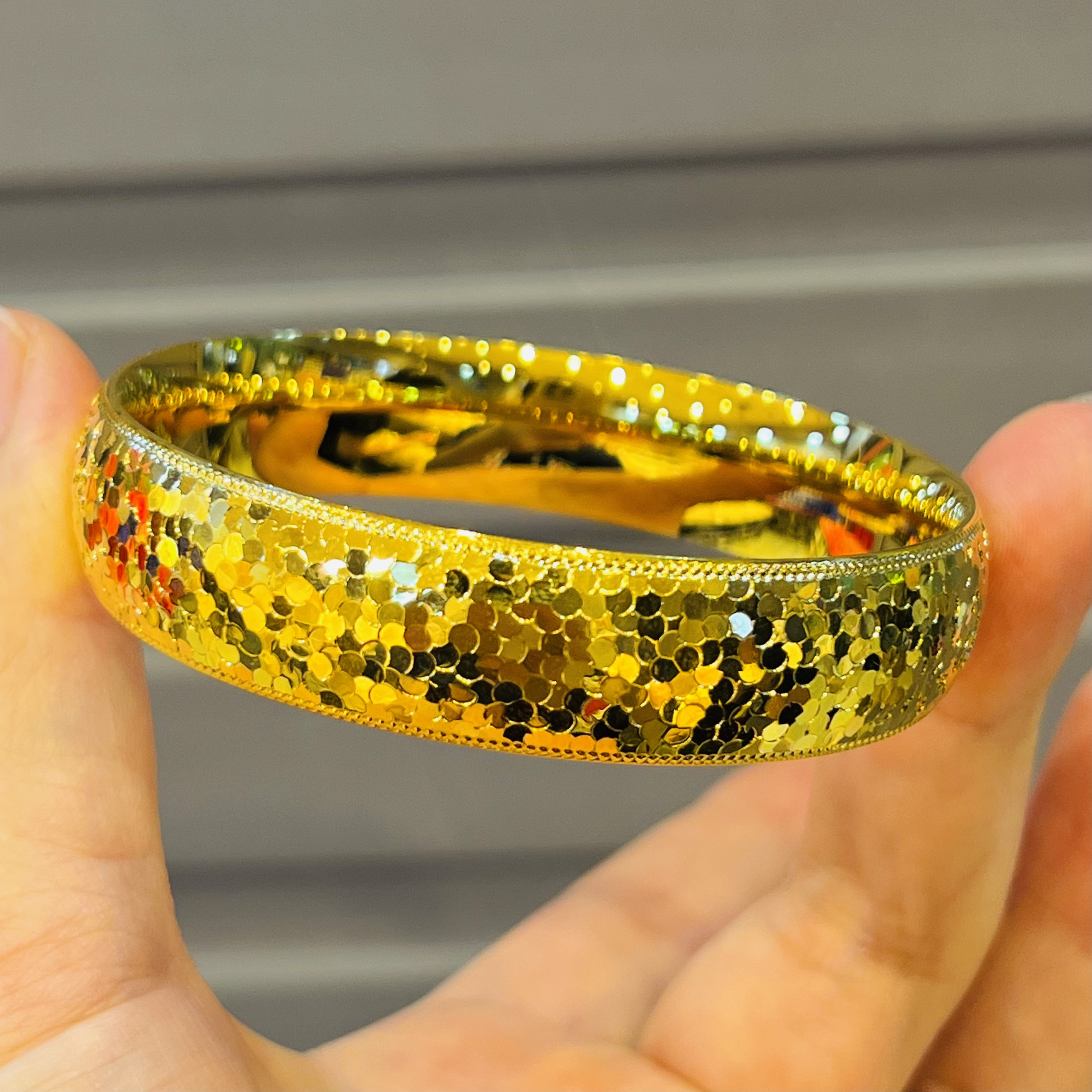 铜合金手镯 龙鳞纹轮胎加宽碎碎冰闭口手镯金色镯子小灯泡时尚