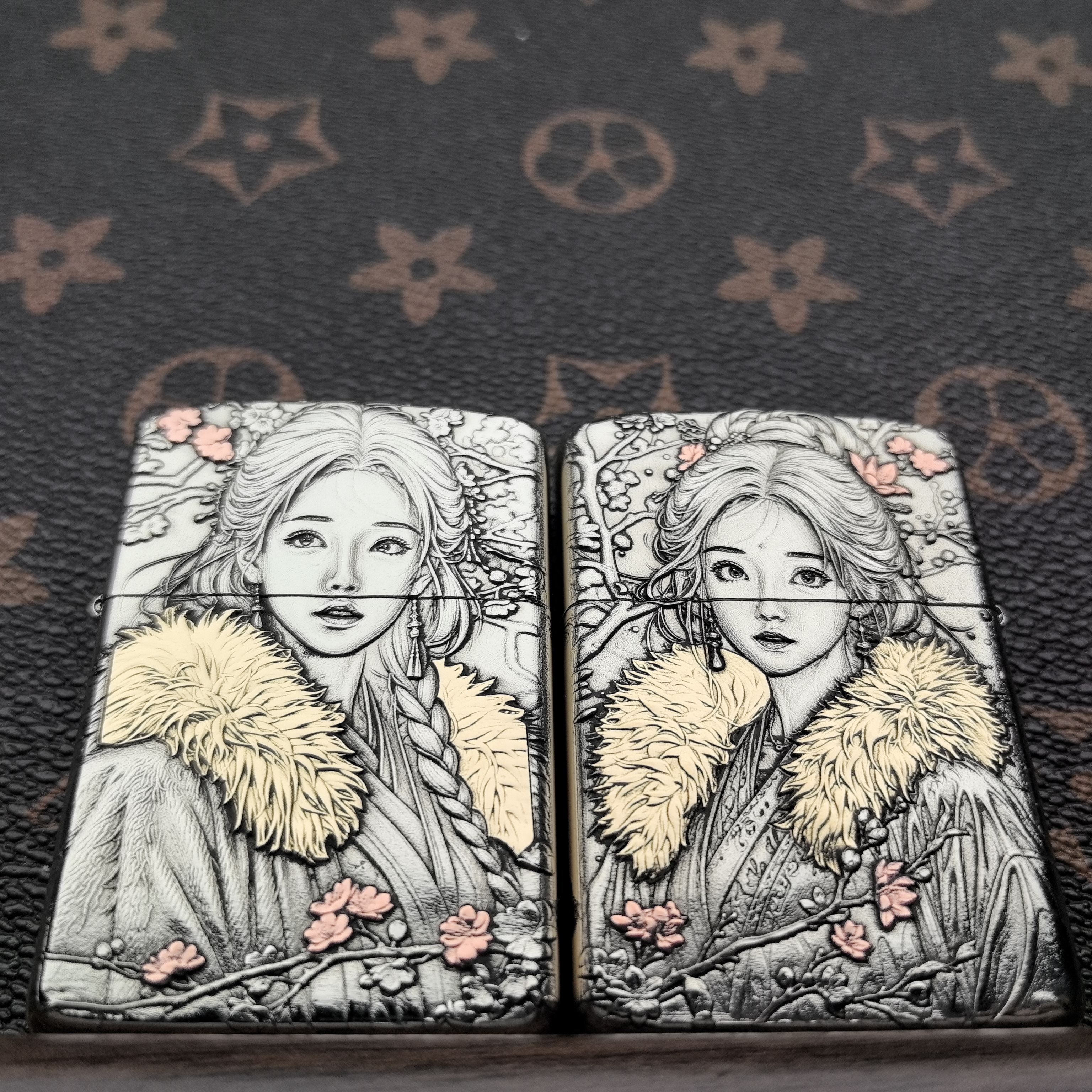 ZORRO2代902S盔甲(梅花仙子)双面浮雕镶嵌煤油打火机[金蝉工作室]