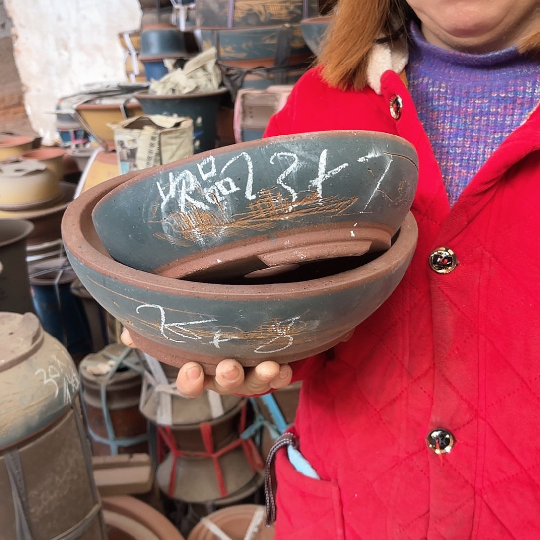 紫砂花盆碗盆一个