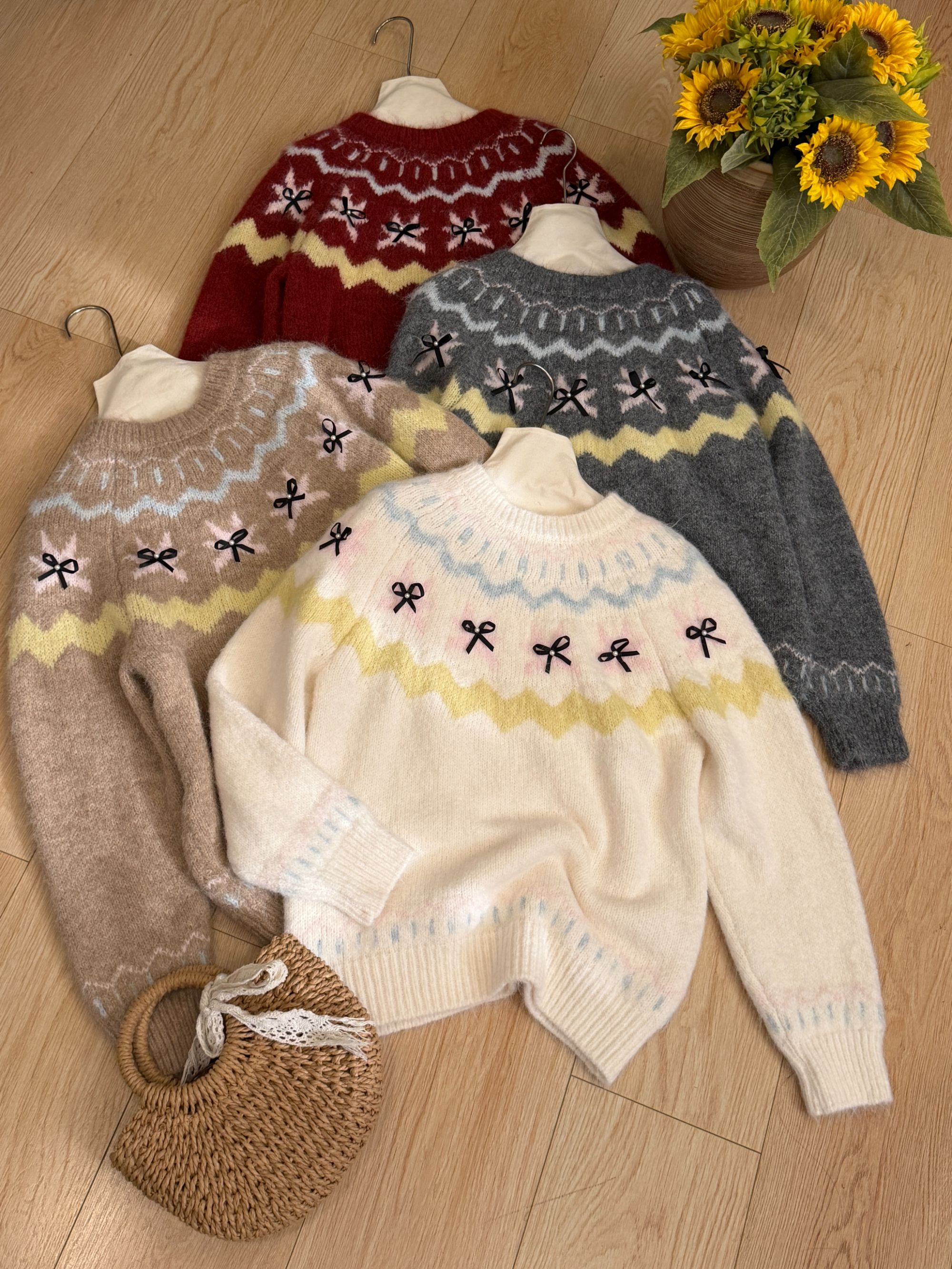 米多多 LC-413-费尔岛蝴蝶结毛衣