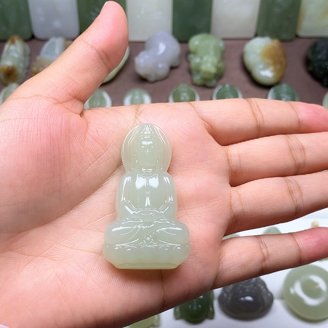 和田玉颈饰未镶嵌余**醉