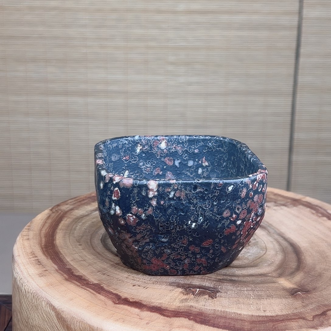 遇壶堂安山玉方杯