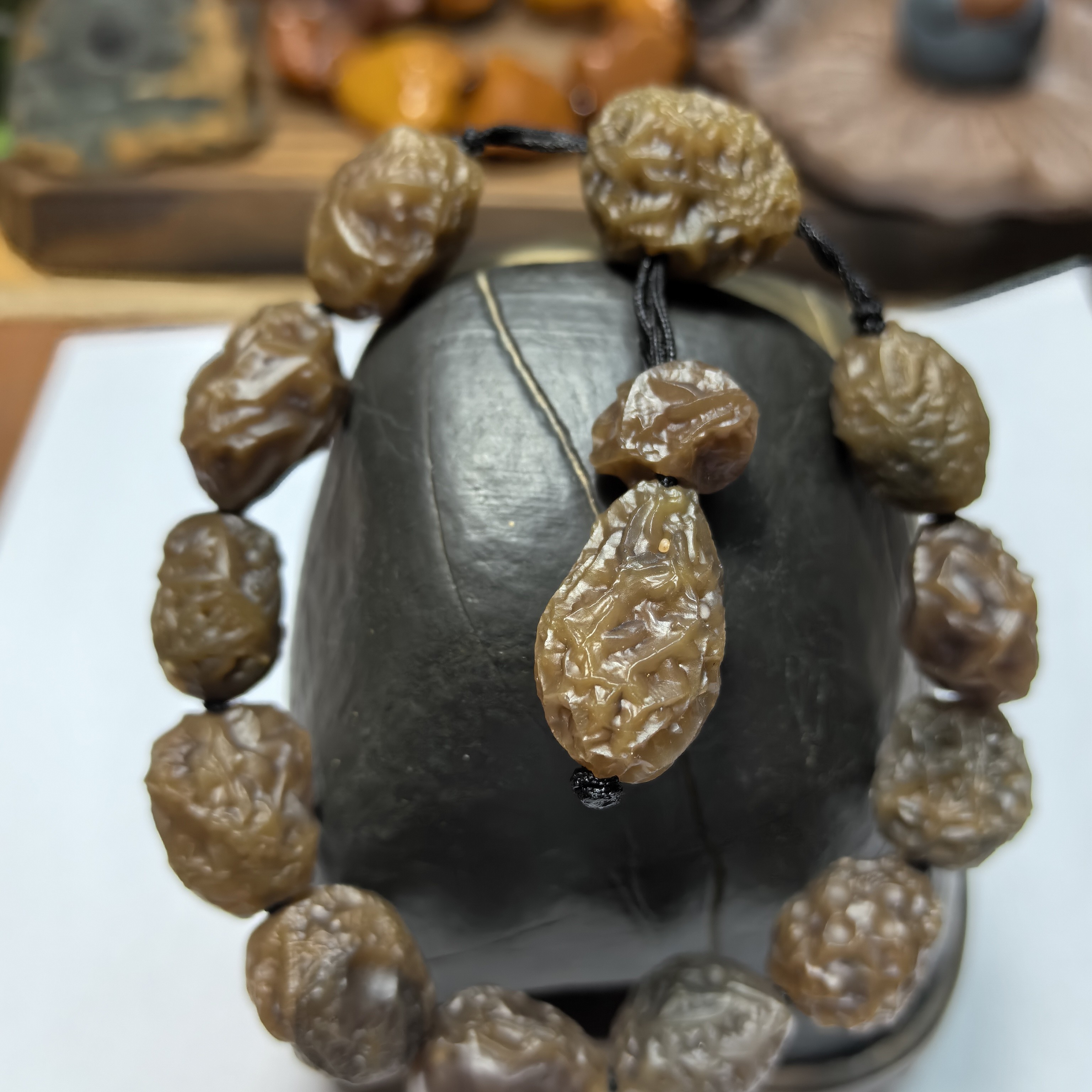 左旗戈壁滩上筋纹石
