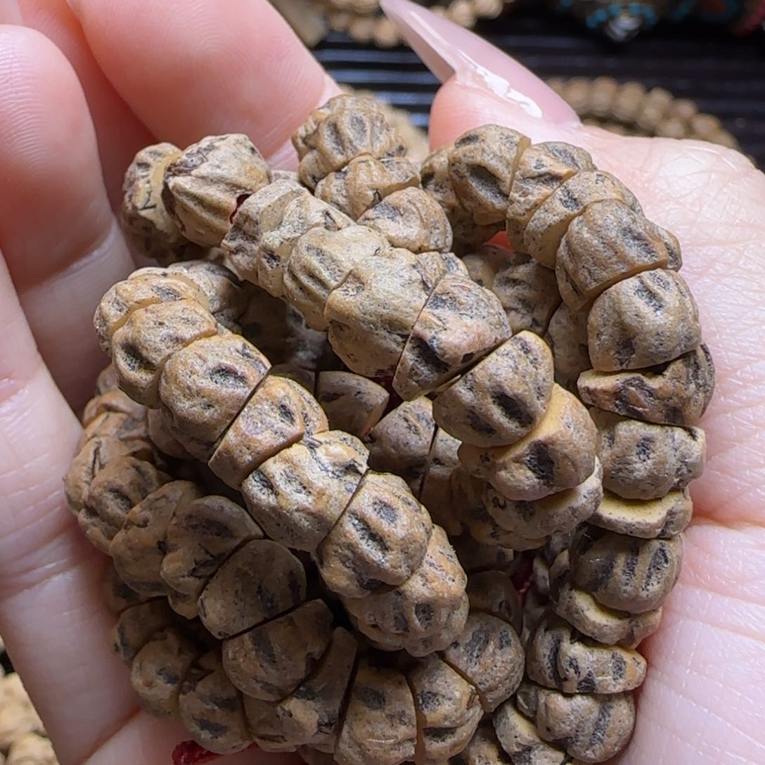 柏香籽/百香籽吊坠