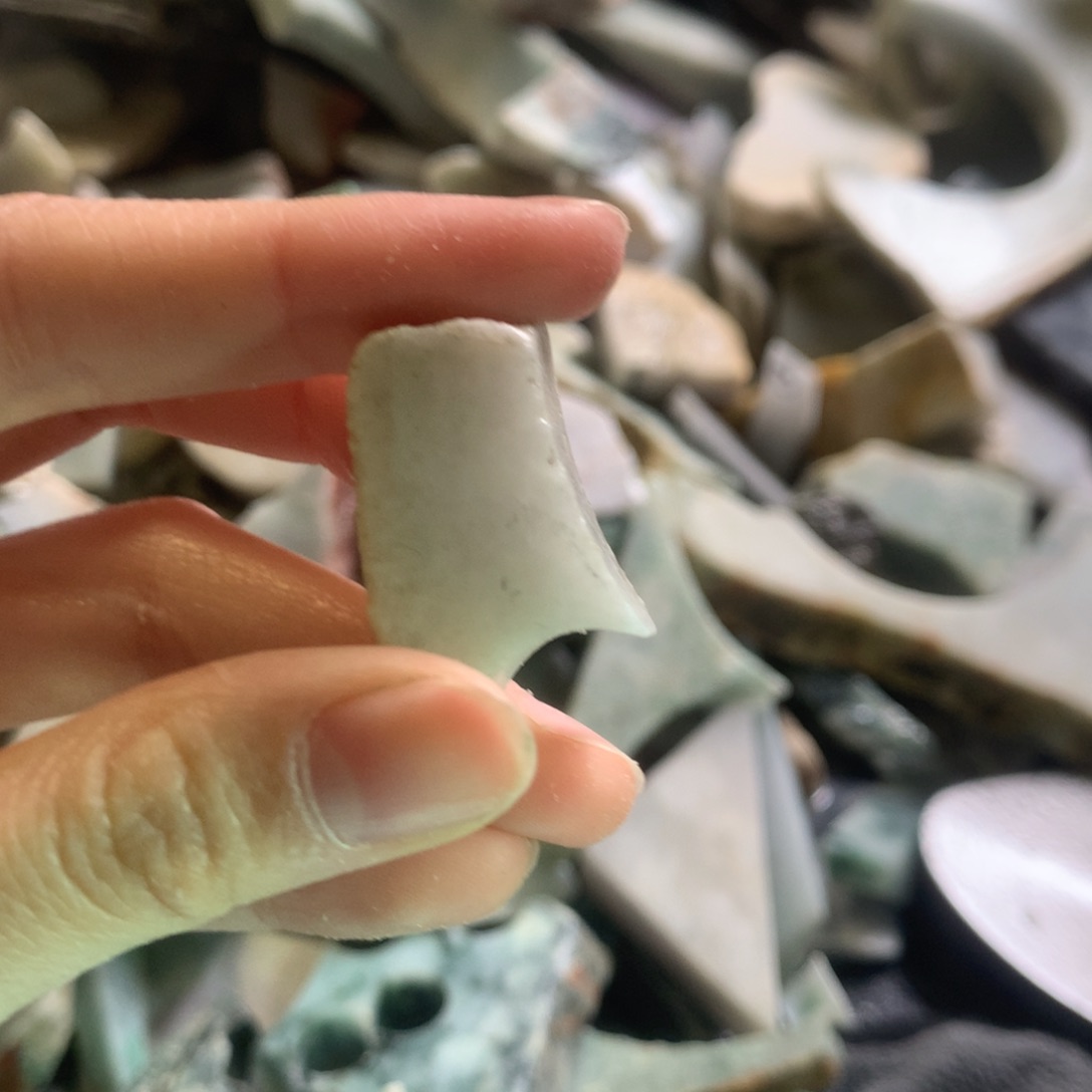 翡翠颈饰未镶嵌缅甸翡翠