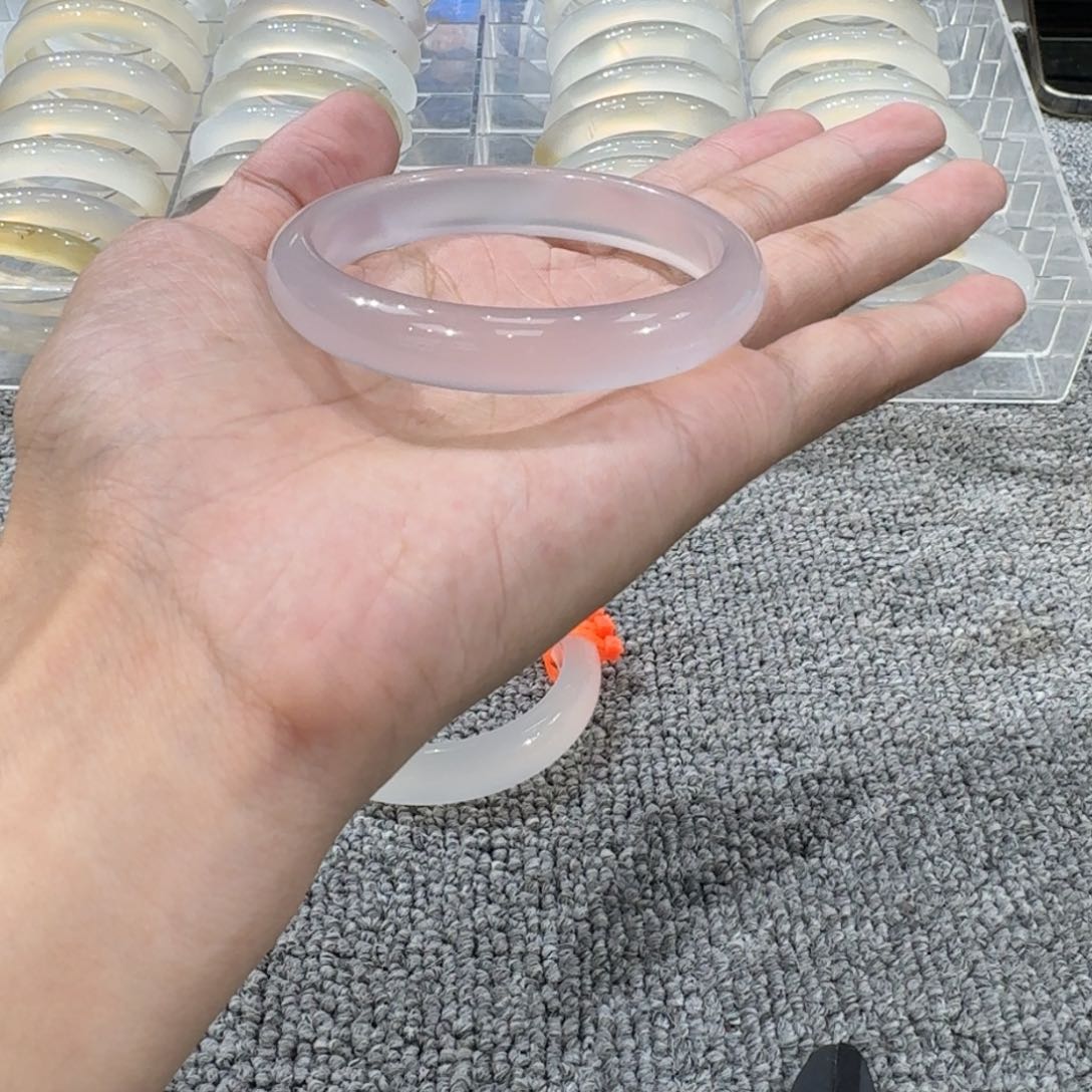 玛瑙/玉髓手镯未镶嵌H***_36
