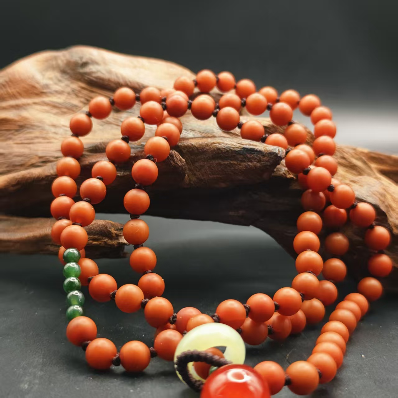 Q南红玛瑙圆珠项链（卡6）3745