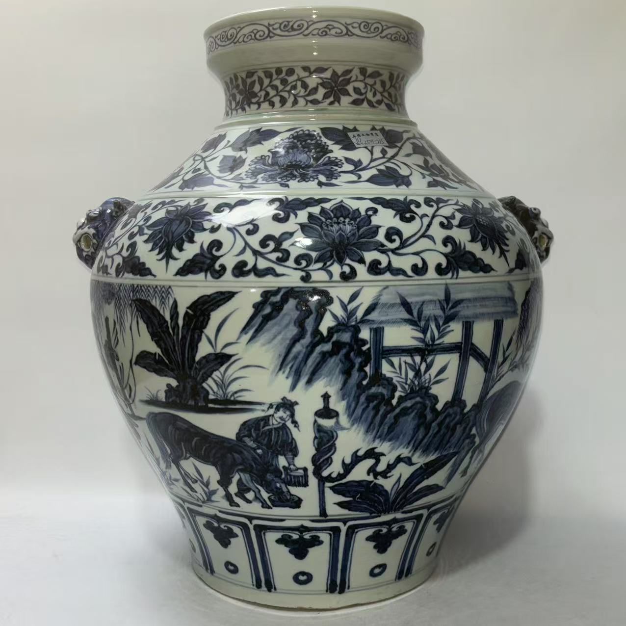 青花缠枝花卉人物故事图双耳尊JD2501-215