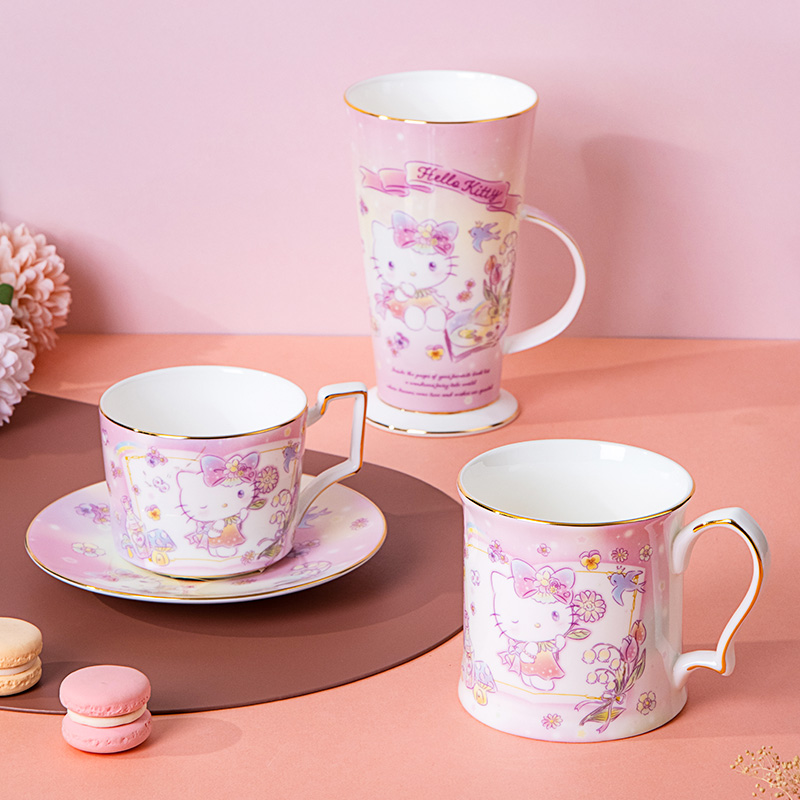 hellokitty联名高档骨瓷餐具碗盘子家用高级感可爱卡通饭碗