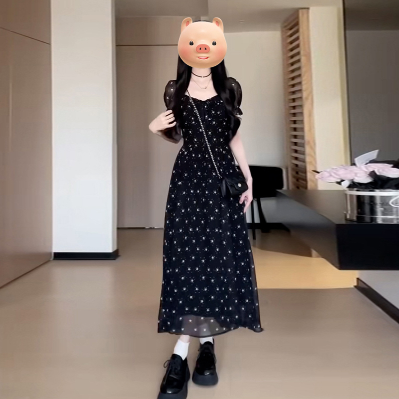 3908法式泡泡袖黑色波点连衣裙子女装夏季新款小个子收腰显瘦长裙