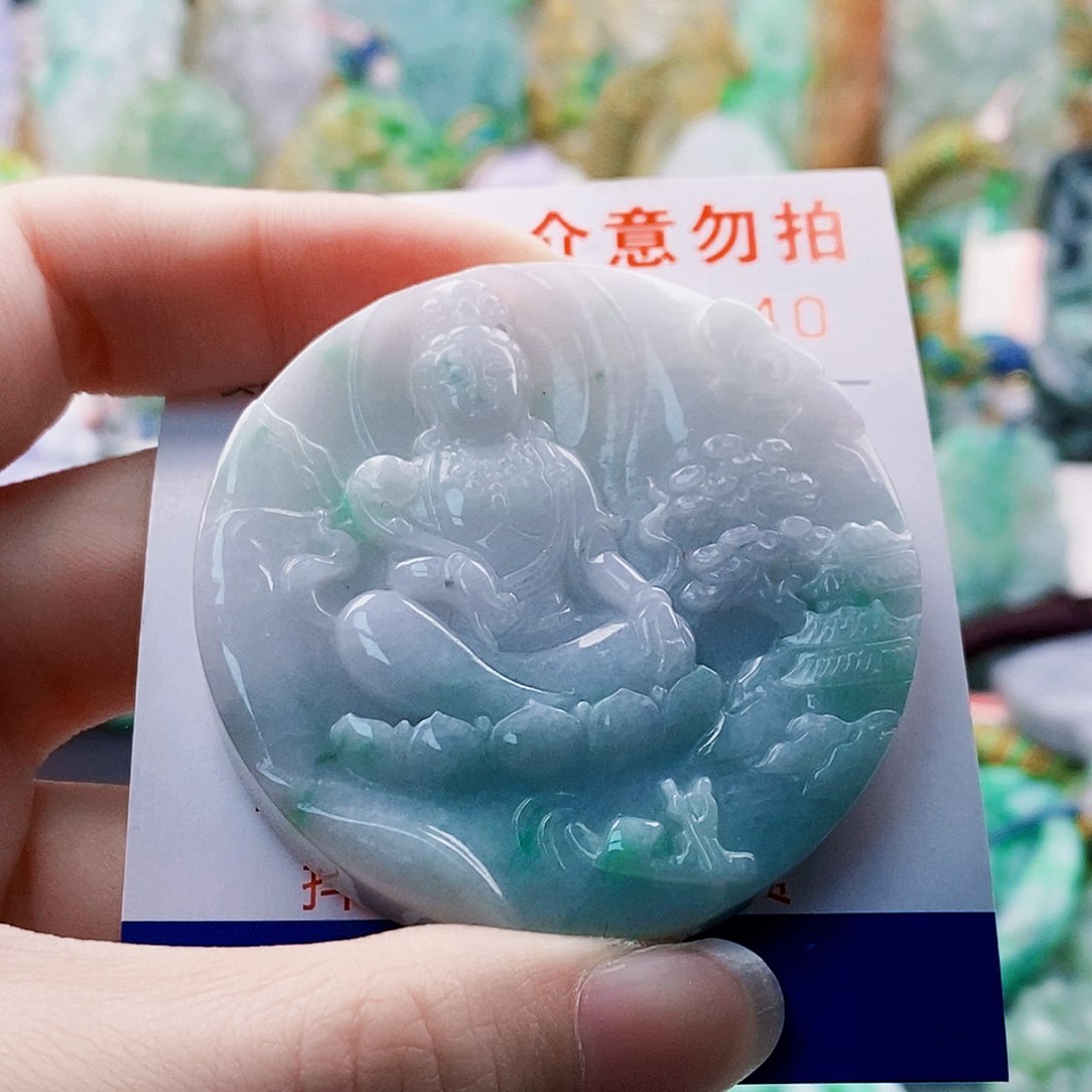 吊坠(不含链)未镶嵌翡翠