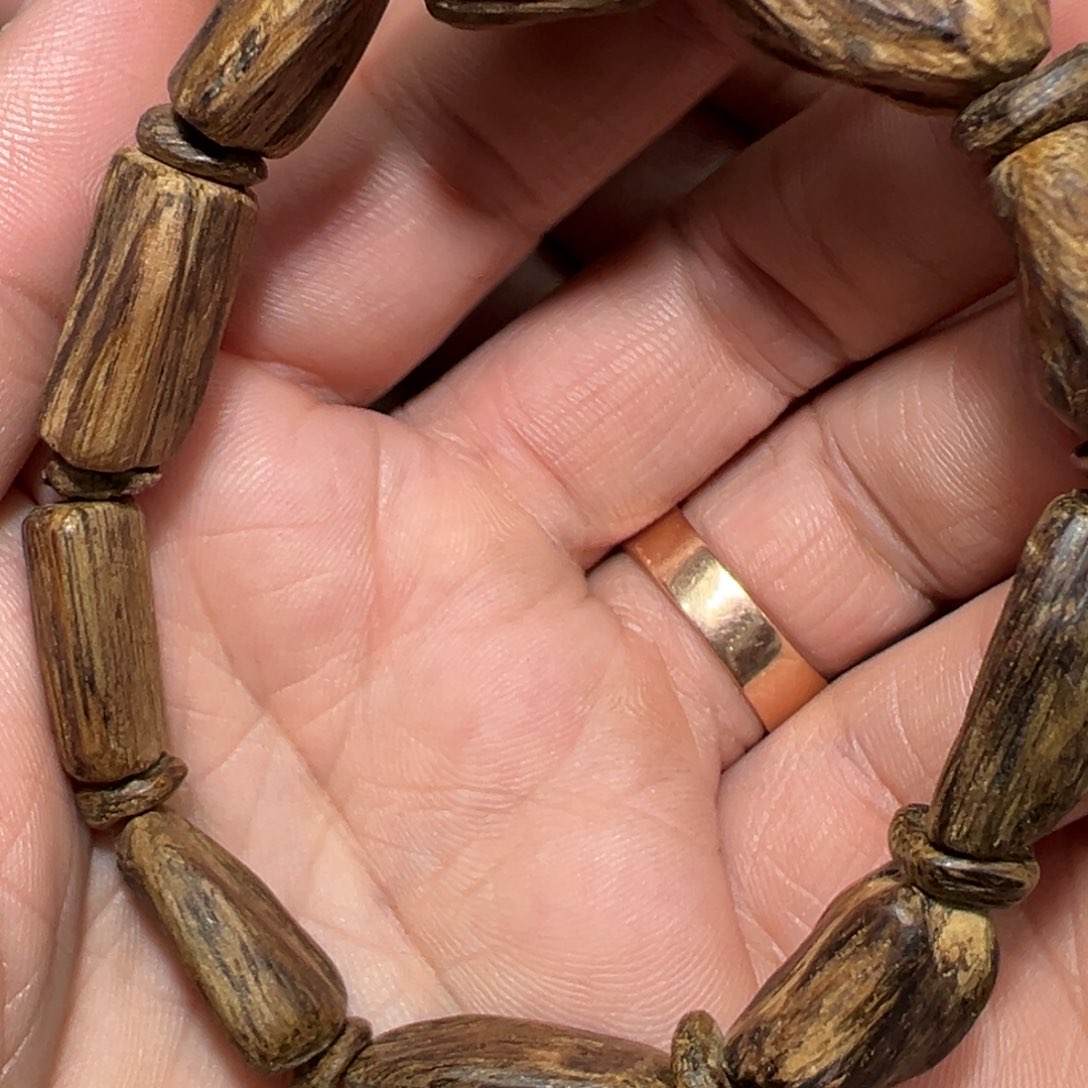 沉香手串达拉干11克随型