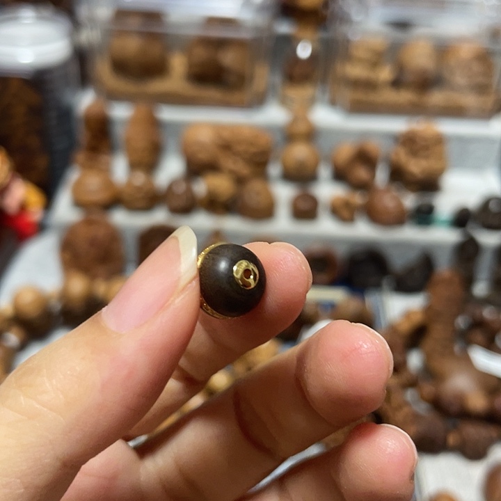 疯***头檀香木其他阴沉1.0保真印度迈索尔老山檀香