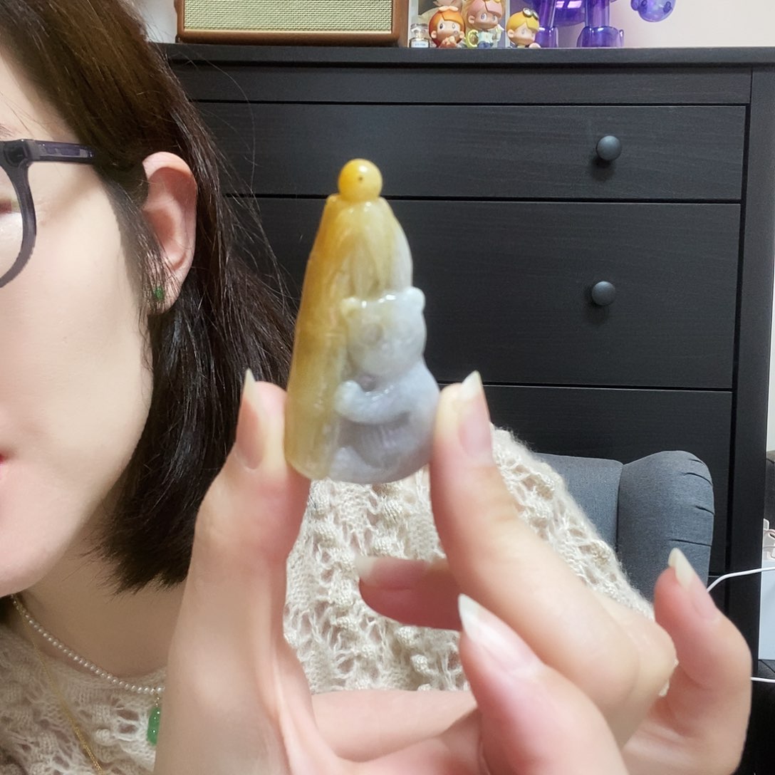 翡翠颈饰未镶嵌简单