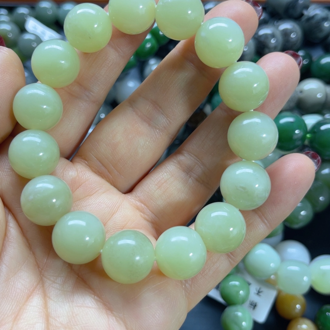 未镶嵌手串和田玉