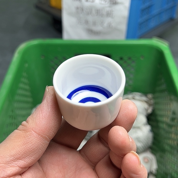 25包邮，盘子，碗，杯子，茶壶，默认瑕疵