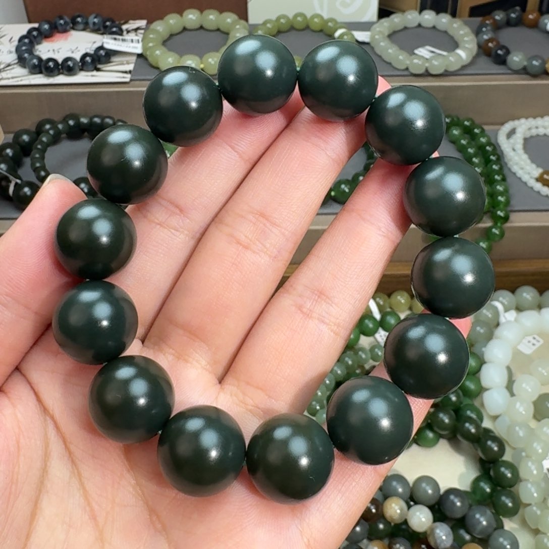 未镶嵌手链和田玉