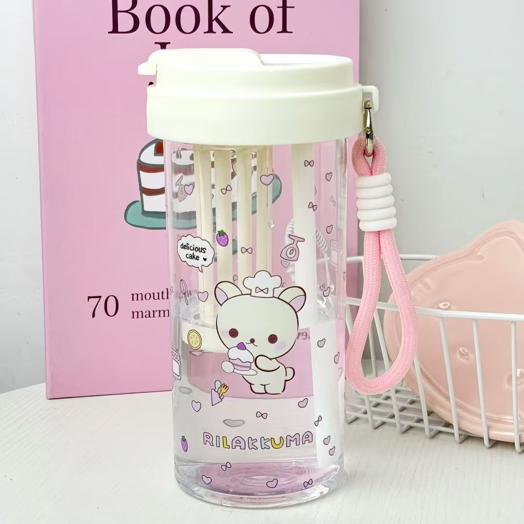 水杯女新款2025高颜值学生上学专用可爱小熊儿童吸管杯子外出便携