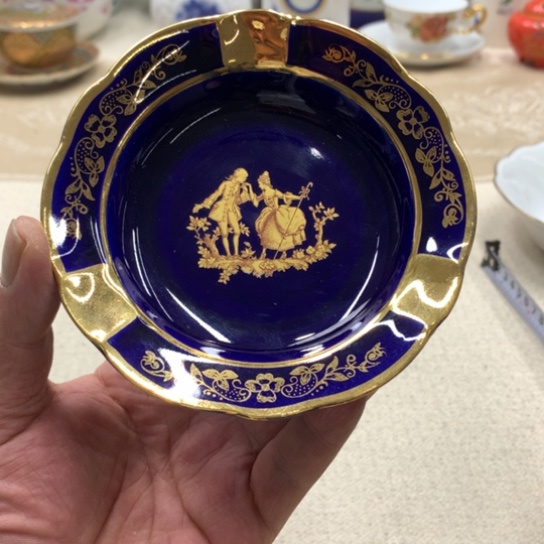 瓷片这些东西都是因为