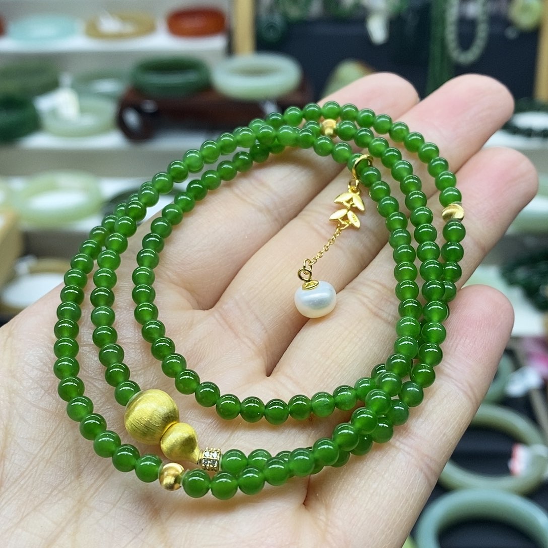 和田玉（碧玉）未镶嵌手链