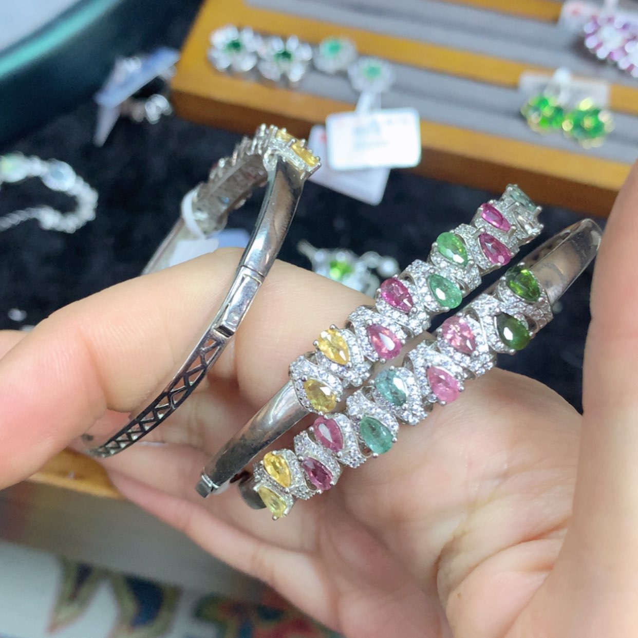 【闪购商品】瓷片楚楚中古满50包邮