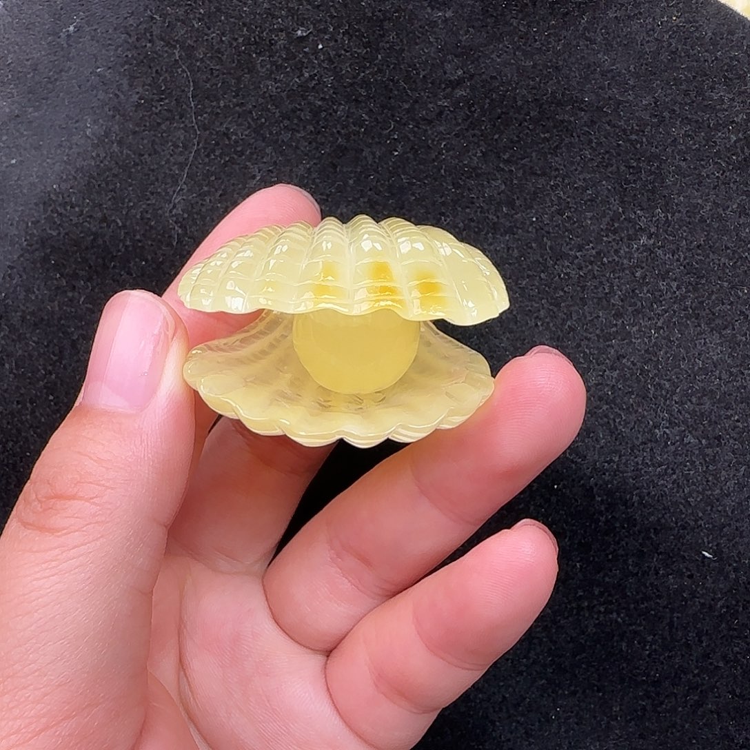 蜜蜡未镶嵌珠宝奇石