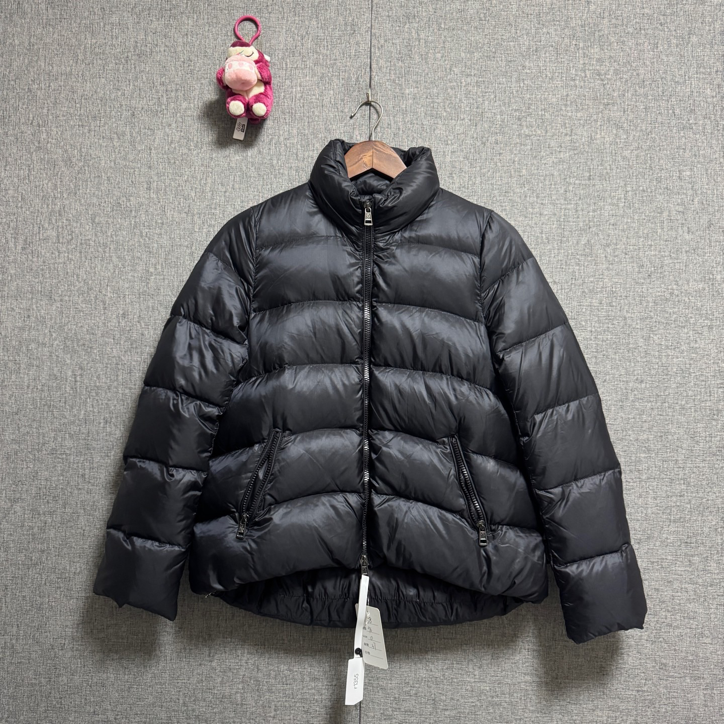 99新 MONCLER 蒙口/黑色羽绒服/0码/r1355